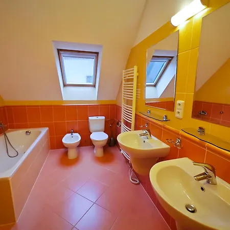 Geyserpark Village Prázdninový areál 3*