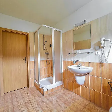 Geyserpark Village Vakantiepark 3*