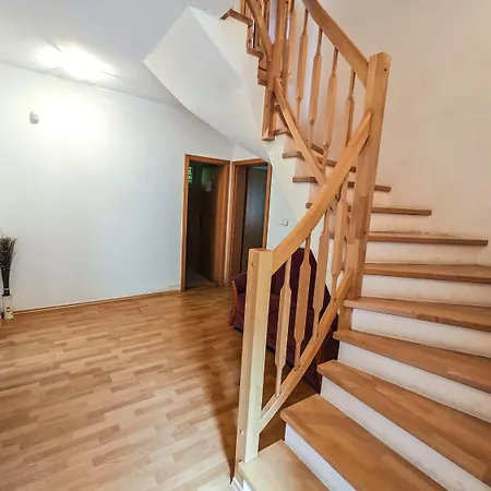 Geyserpark Village 3*