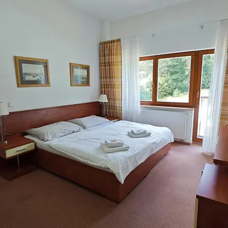 Prázdninový areál Geyserpark Village Karlovy Vary